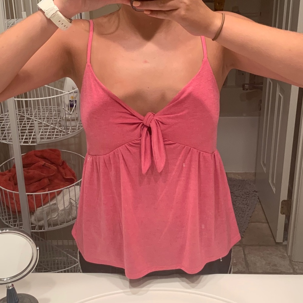 Pink tank top